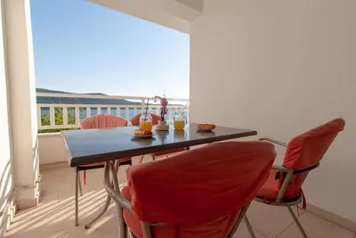 Image de Comfort Apartment with Sea View 3