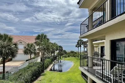 Image de Pac 201. . . Great Ocean View, 2nd floor 2br/2ba condo overlooks lagoon