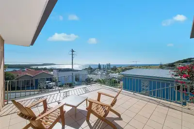 Image de Retro Beach House: 3  Br, 1  Ba House in Crescent Head, Sleeps 6
