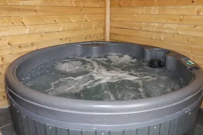 Image de Forge Cottage, family friendly, with hot tub in Trefnant