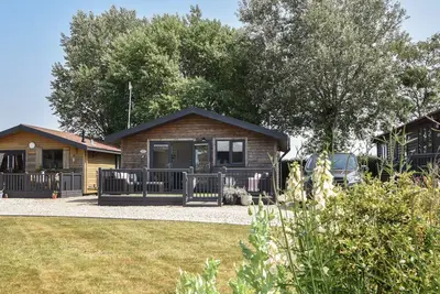 Oakwood 2 @ Pinewood Retreat, family friendly in Lyme Regis