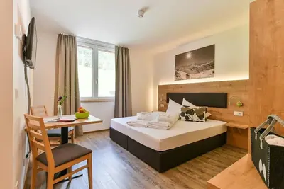 Image de Appartement L - Aparthotel Alpine Lodge Klösterle am Arlberg