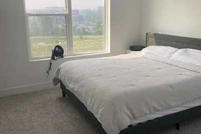 Image de 2 bed 2 bath at Summit Park!