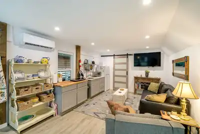 Image de Kitty Hawk Vacation Rental w/ Pool & Hot Tub