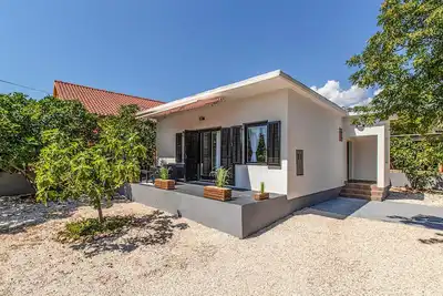Image de Superbe maison de 2 chambres à Seline