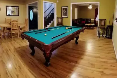 Image de Family & Friends Home away from Home