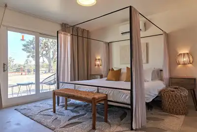 Image de Lola's Desert Retreat