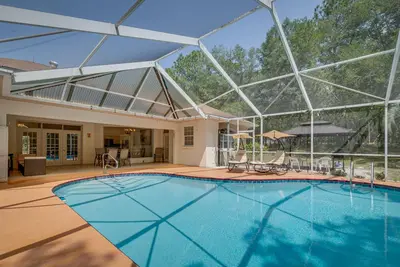 Image de 4 Mi to Rainbow Springs: Dunnellon Villa w\/ Pool!