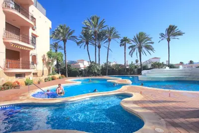 Image de Retiro Iii 6 by Costablancarent