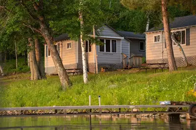 Image de Webb Lake, Hackensack, Northern Mn - 2 Bedroom, Sleeps 4 - Cabin #5 Blue Water