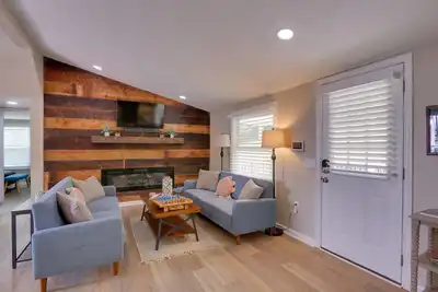 Image de Harpers Ferry Home w/ Private Pool & Hot Tub!