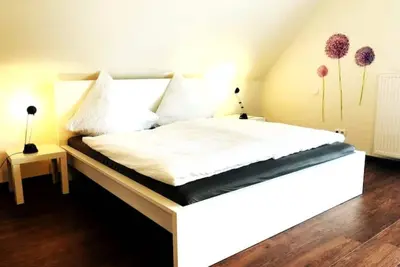 Image de South Palatinate vacation apartment with distant views, German Wine Route