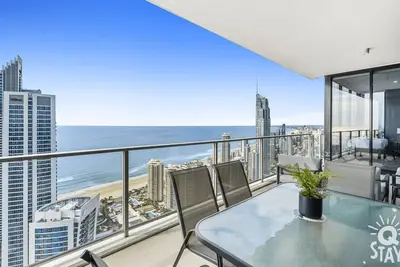 Image de Circle on Cavill - 4 Bedroom Sub Penthouse