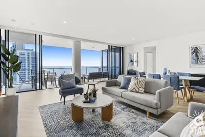 Image de Circle on Cavill - 4 Bedroom Sub Penthouse
