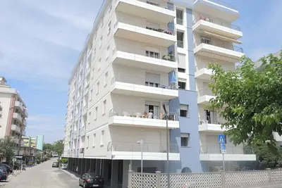 Image de Appartement de vacances avec climatisation et balcon