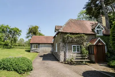 Image de Rock Cottage, pet friendly, with open fire in Tenbury Wells