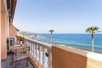 Image de Home2Book Stunning Sea Front Caletillas