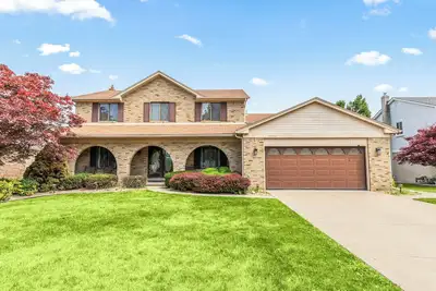 Image de Luxury 4-Br Retreat: Spacious & Elegance!