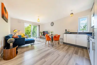Image de Appartement-Entreprise-Salle de bain privée séparée-Balcon-Garden View