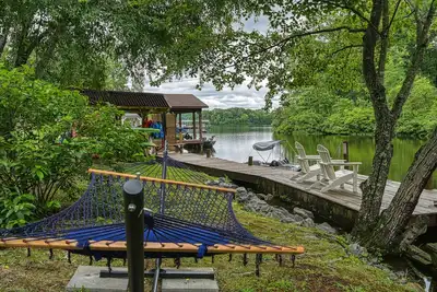 Image de Relaxing lakefront home with dock, game room, kayaks, SUPs, & firepit