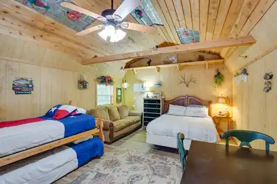 Image de Emory Studio Cabin w\/ Lake Fork Boat Access!