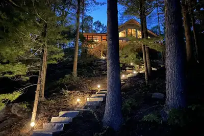 Image de Private Muskoka Luxury on Lake of Bays