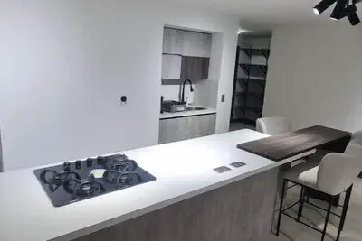 Image de Modern/Ac/2br/amazing location! \n