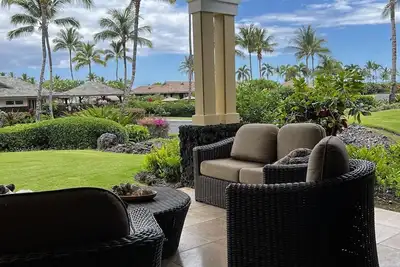 Image de Kolea 10d: 3 Bed/3 Bath Garden Level Condo w Direct Access to Pool & Ocean.