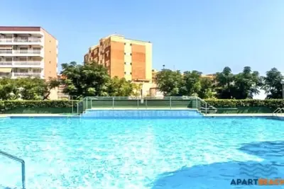 Image de Apartbeach La Brisa En Face De La Plage Avec Piscine Et Climatisation