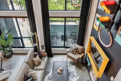 Image de The Pastel | Perfect for Longer Stays | 30 Day Min