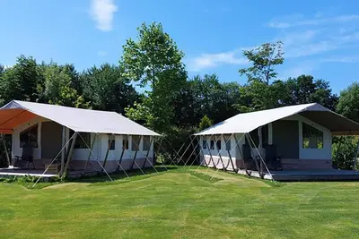 Image de Tentes safari de luxe en Frise