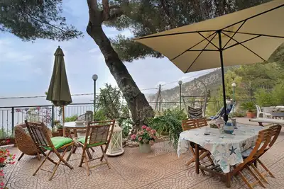 Image de Appartement de vacances 'Oasi' avec vue sur la mer, terrasse et Wi-Fi