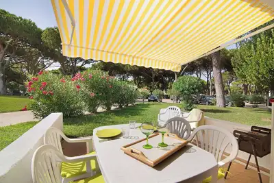 Image de Maison de vacances 'Aldeia Das Açoteias' avec terrasse privée, jardin partagé et climatisation