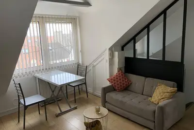 Image de Appartement cosy avec cour privative Ă 5mns de la plage