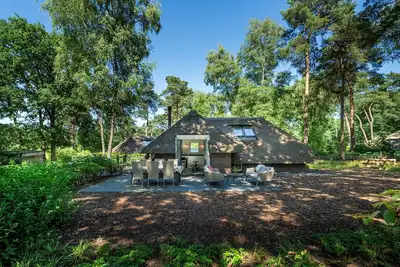 Image de Sprielderbosch 20 Holiday park Veluwe with luxury holiday home