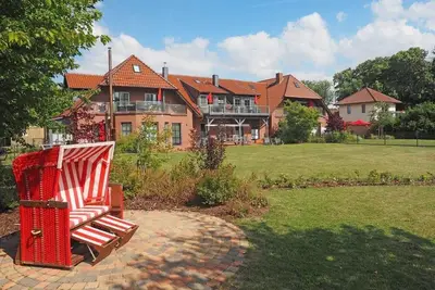 Image de Appartement de vacances Flessenow pour 1 - 8 personnes avec 4 chambres à coucher - Logement de vacan