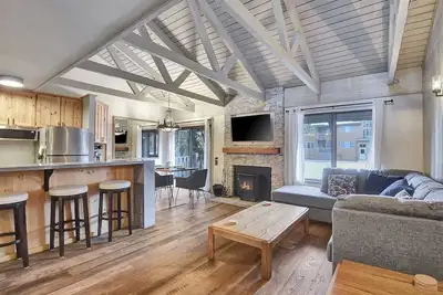 Image de Seasons 4 194- Pet Friendly, Close to Village and Lifts
