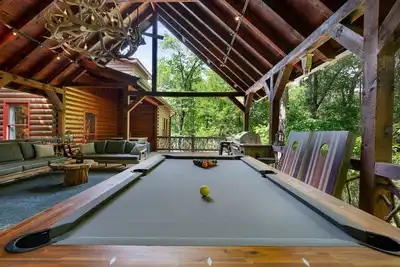 Image de Bentley's Retreat On Overlook