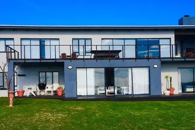 Image de Cape St Francis - ideal family beach & surfing break