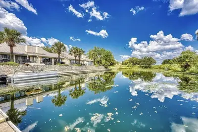 Image de Waterfront townhome on Lake Lbj in Horseshoe Bay w/ day docking.