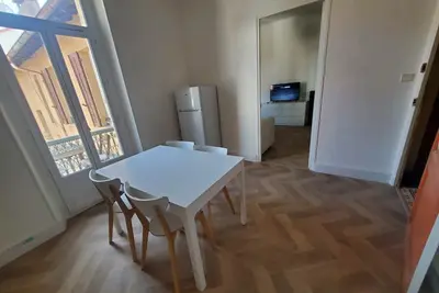 Image de Appartement centre-ville, avec place de parking privé