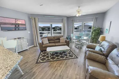 Image de Sandpiper Cove #9215 | by Salt Water Vacations