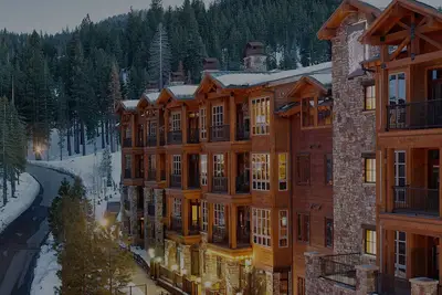 Image de NorthStar Lodge at Lake Tahoe in walking distance to ski lifts!