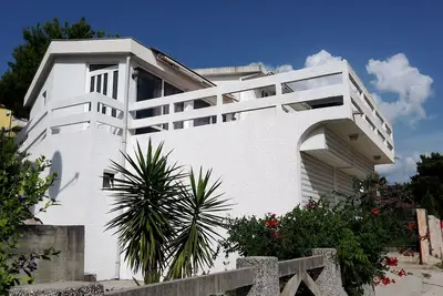 The only apartment in a detached house
