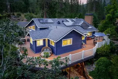 Image de Yosemite Creekside Retreat with spa/games/Ev Charger and more