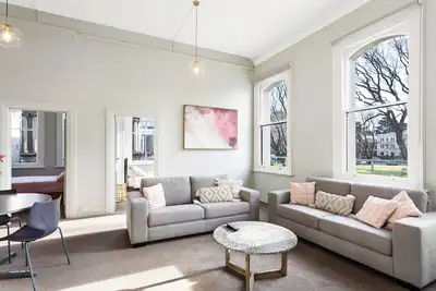 Image de Four Bedrooms Over Looking Queens Gardens