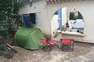 Image de Fontvive ist ein Kamplingplatz mit Bungalows