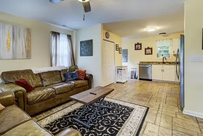 Image de Maggie's Midtown Bungalow