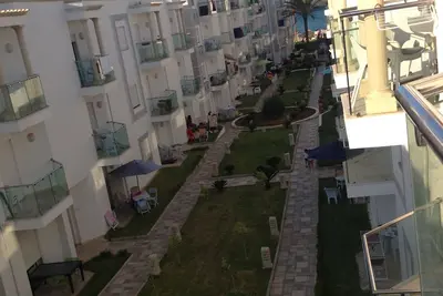 Image de Appartement tout confort plage privée piscine enfants