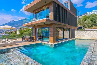 Image de Stunning Villa for 8, 80m from the Sea, Outdoor and indoor Pools, Superb Views